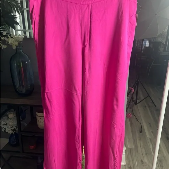 Old Navy High-Waisted Playa Wide-Leg Pants NWT Barbie beach vacation resort airy - Picture 5 of 7